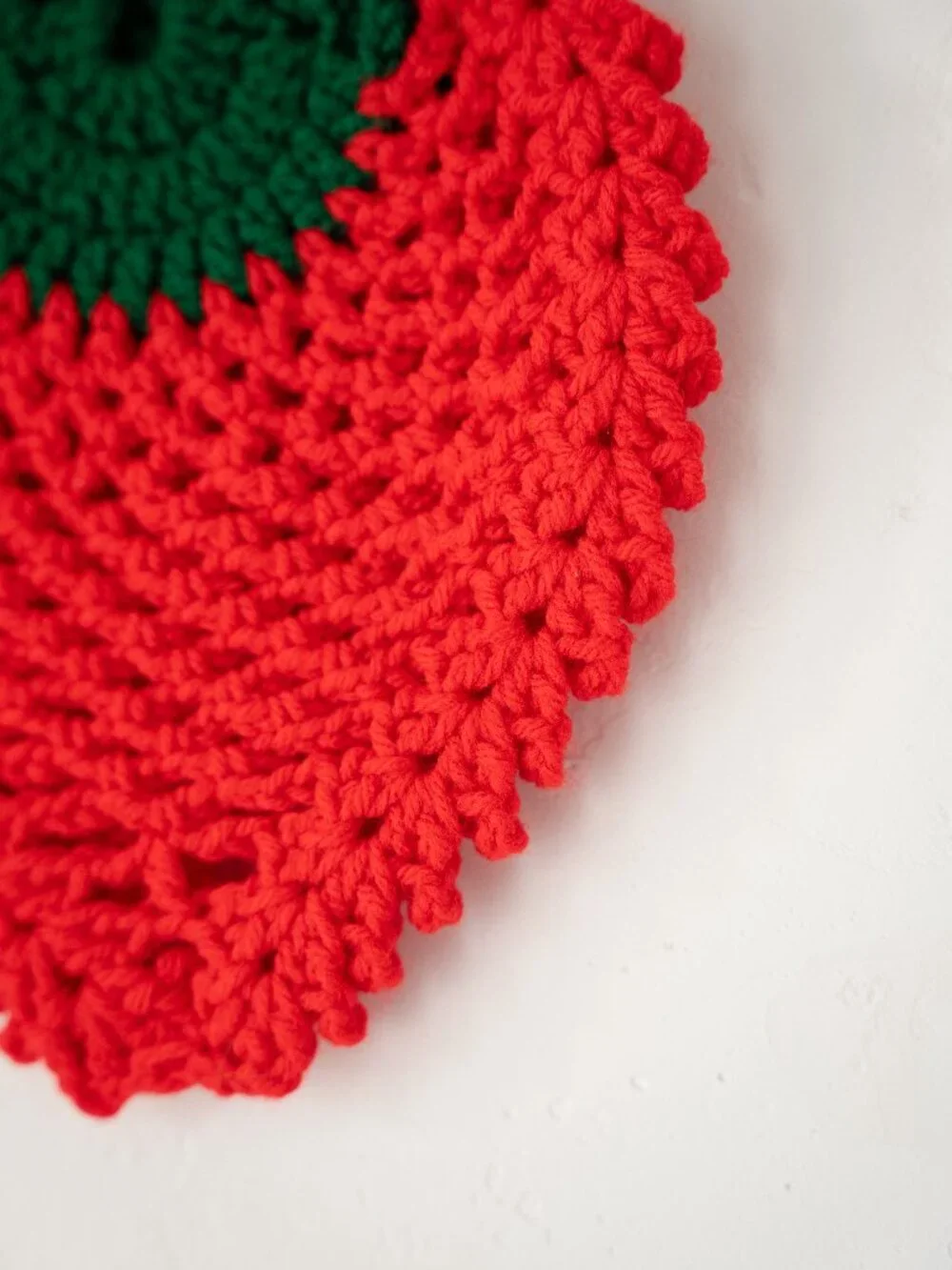 Vintage Handmade Crochet Strawberry Potholder Red Green